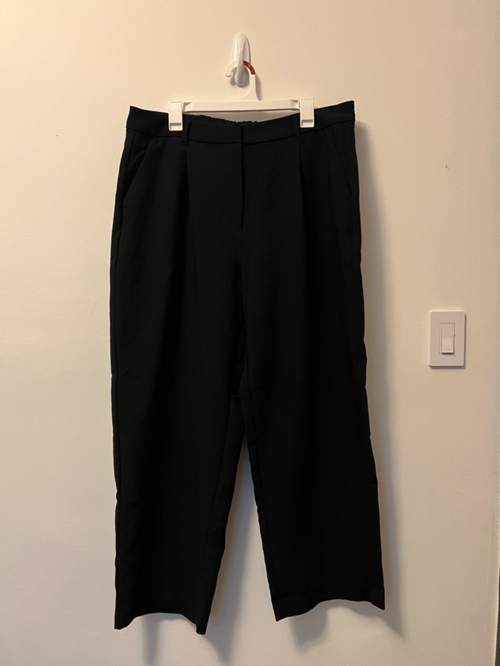 Black women’s Classic Straight-Leg Pants